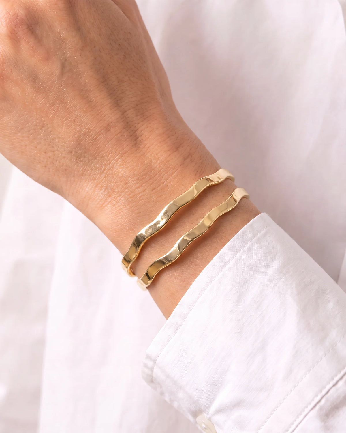 Solaris Mini Cuff Bracelet in Gold