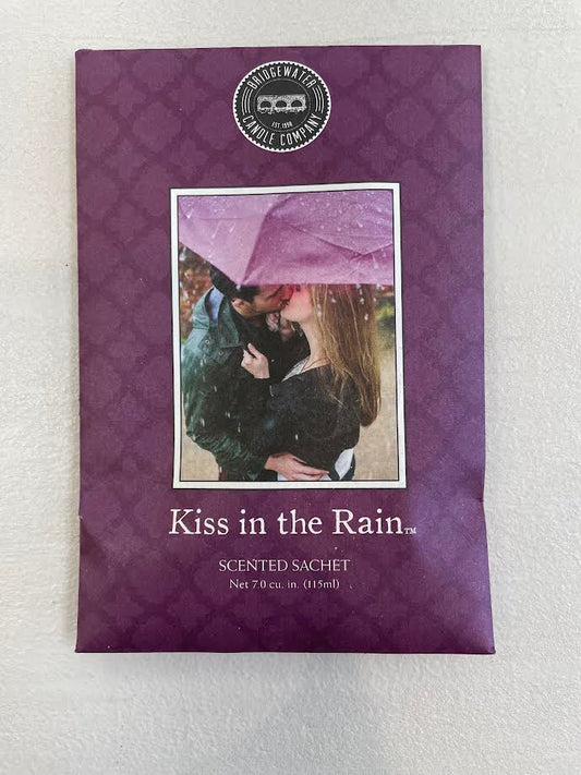 Kiss in the Rain Sachet