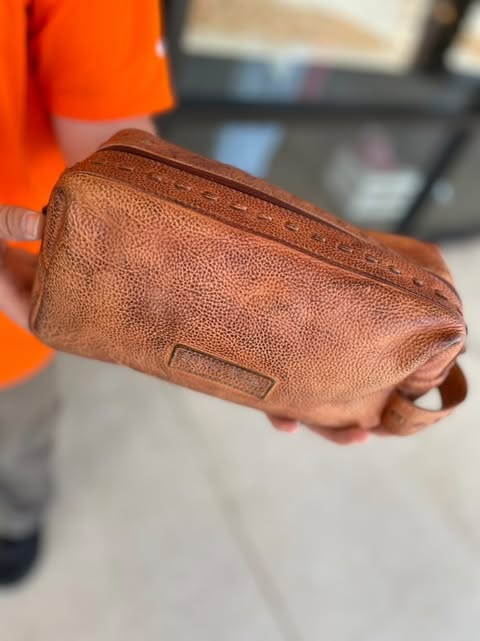 Roff Trail Toiletries Bag in Caramel