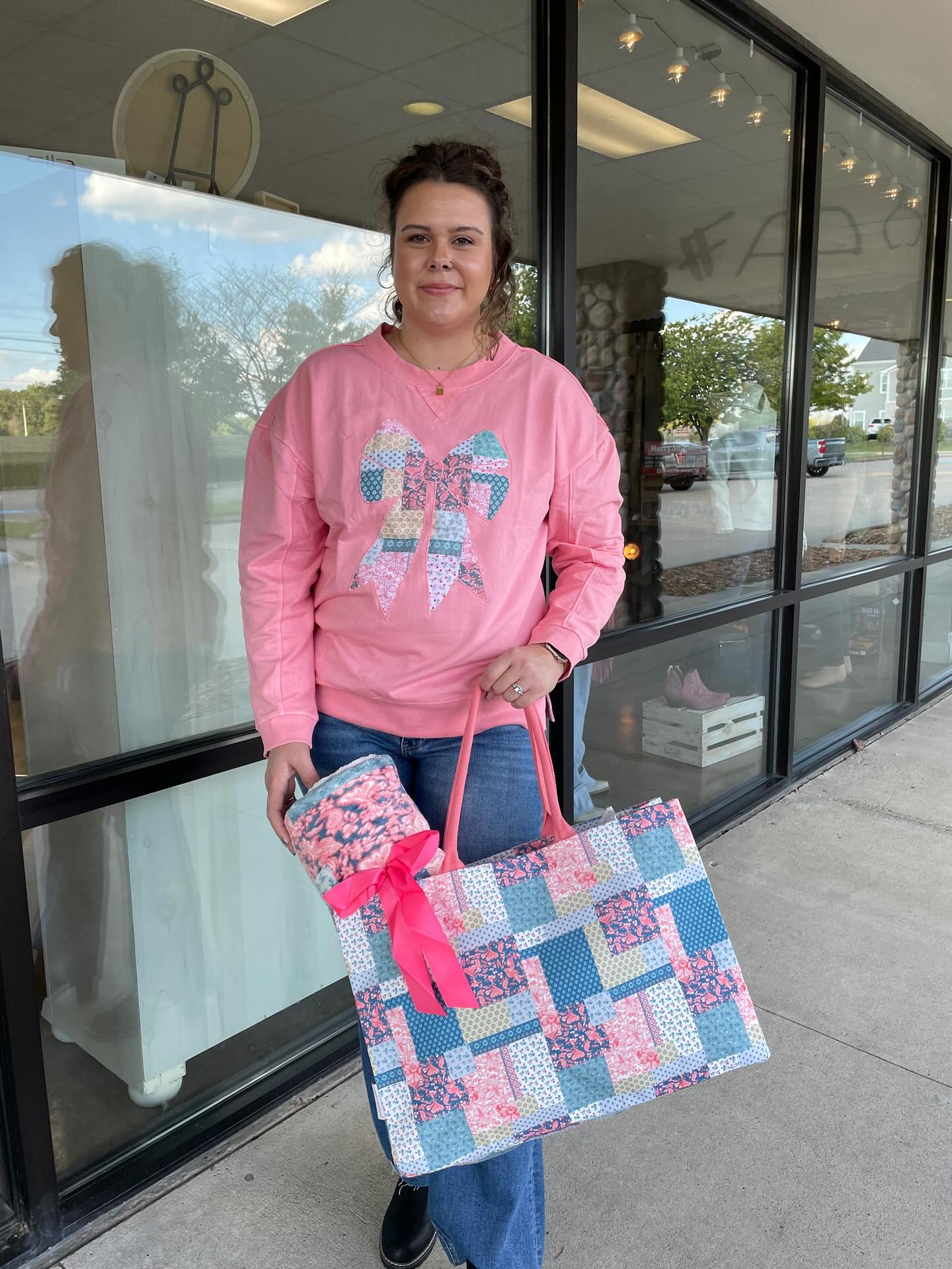 Simply Southern Katrina Bow Crewneck