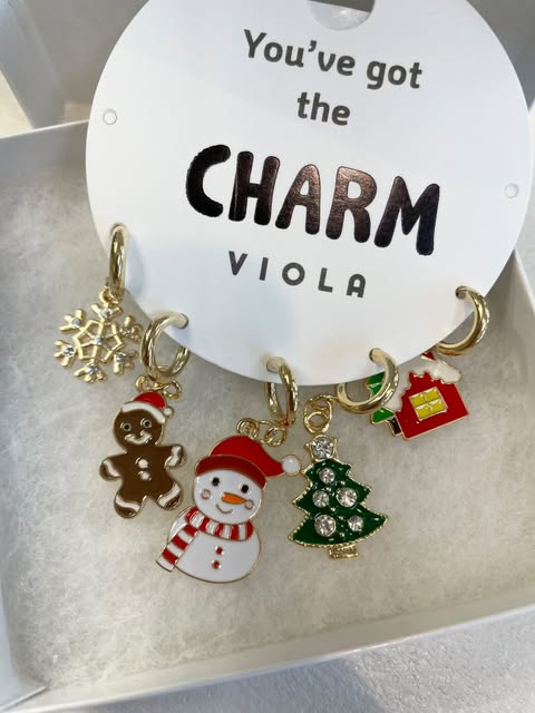 Christmas Theme Charm Set