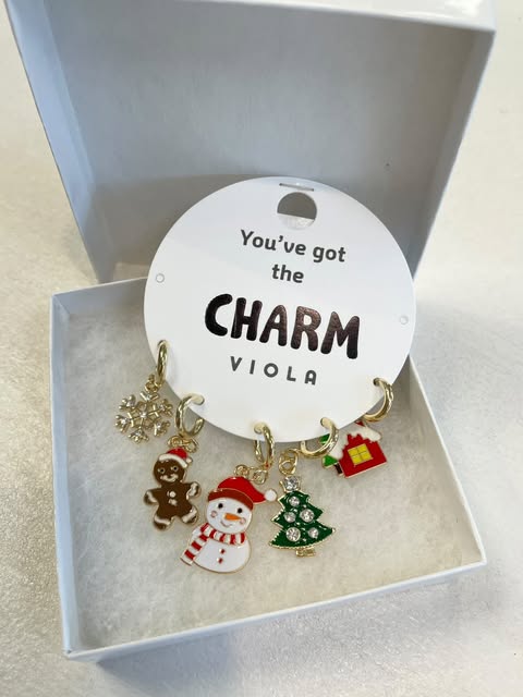 Christmas Theme Charm Set