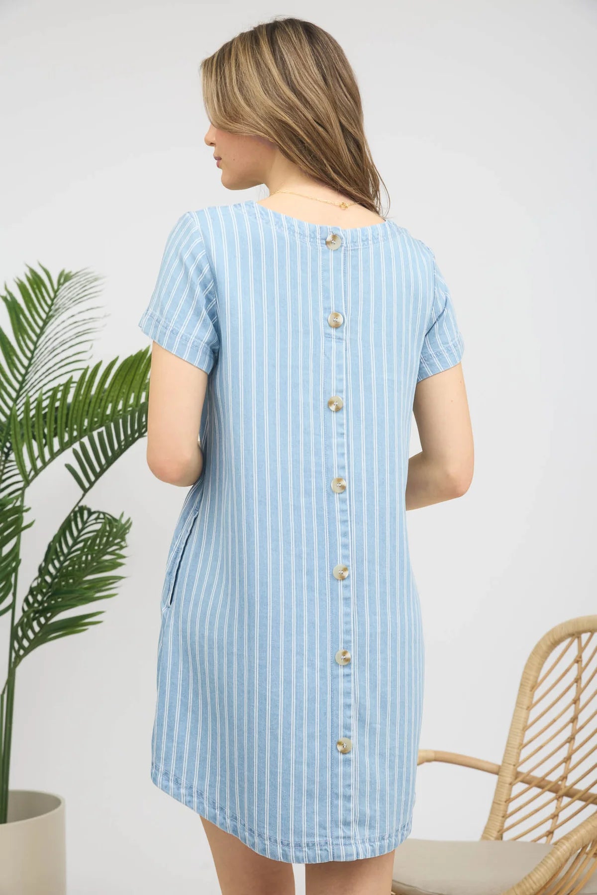STRIPED CHAMBRAY BACK BUTTON MINI SHIRT DRESS