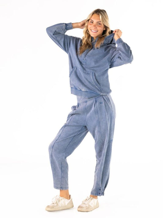 SIMPLY SOUTHERN Blue Wash Pant
